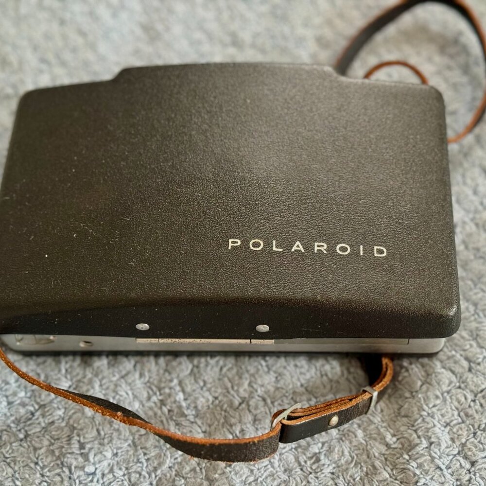 Vintage Polaroid Land camera 100 - Picture 6 of 8